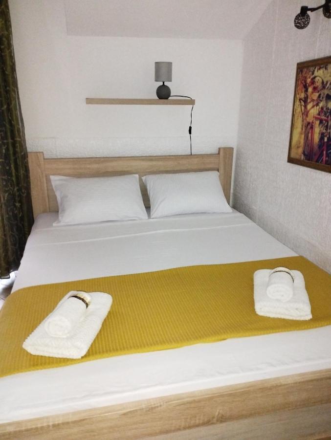 St Duke Apartment コトル エクステリア 写真