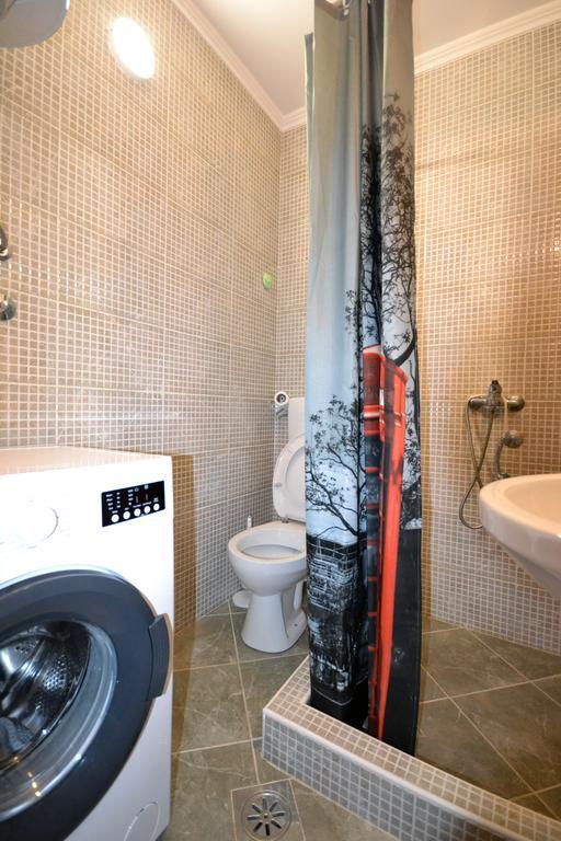 St Duke Apartment コトル エクステリア 写真