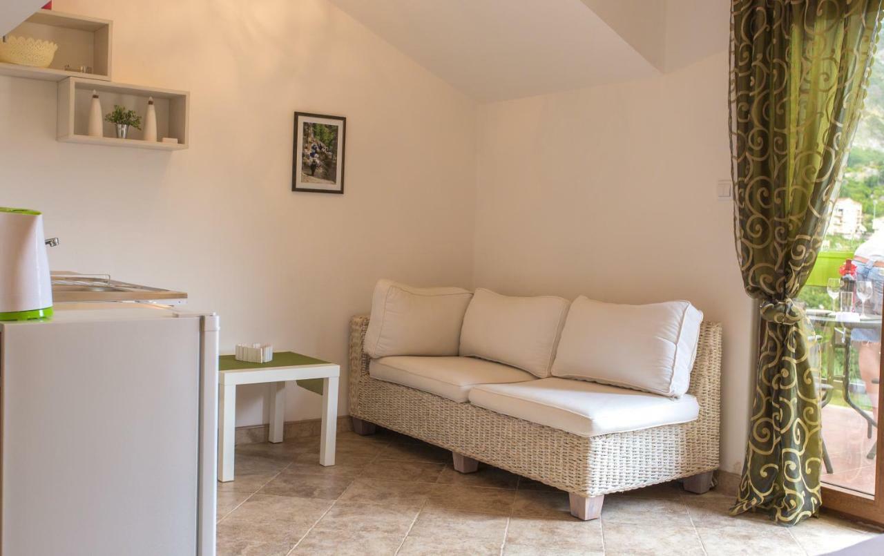 St Duke Apartment コトル エクステリア 写真