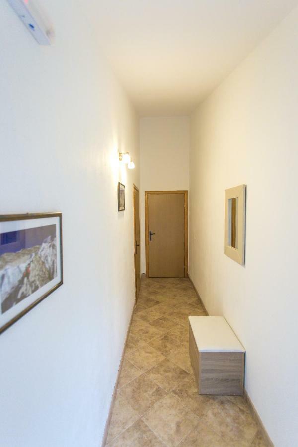 St Duke Apartment コトル エクステリア 写真